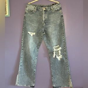 Fashionnova 90’s Distressed Straight Jeans